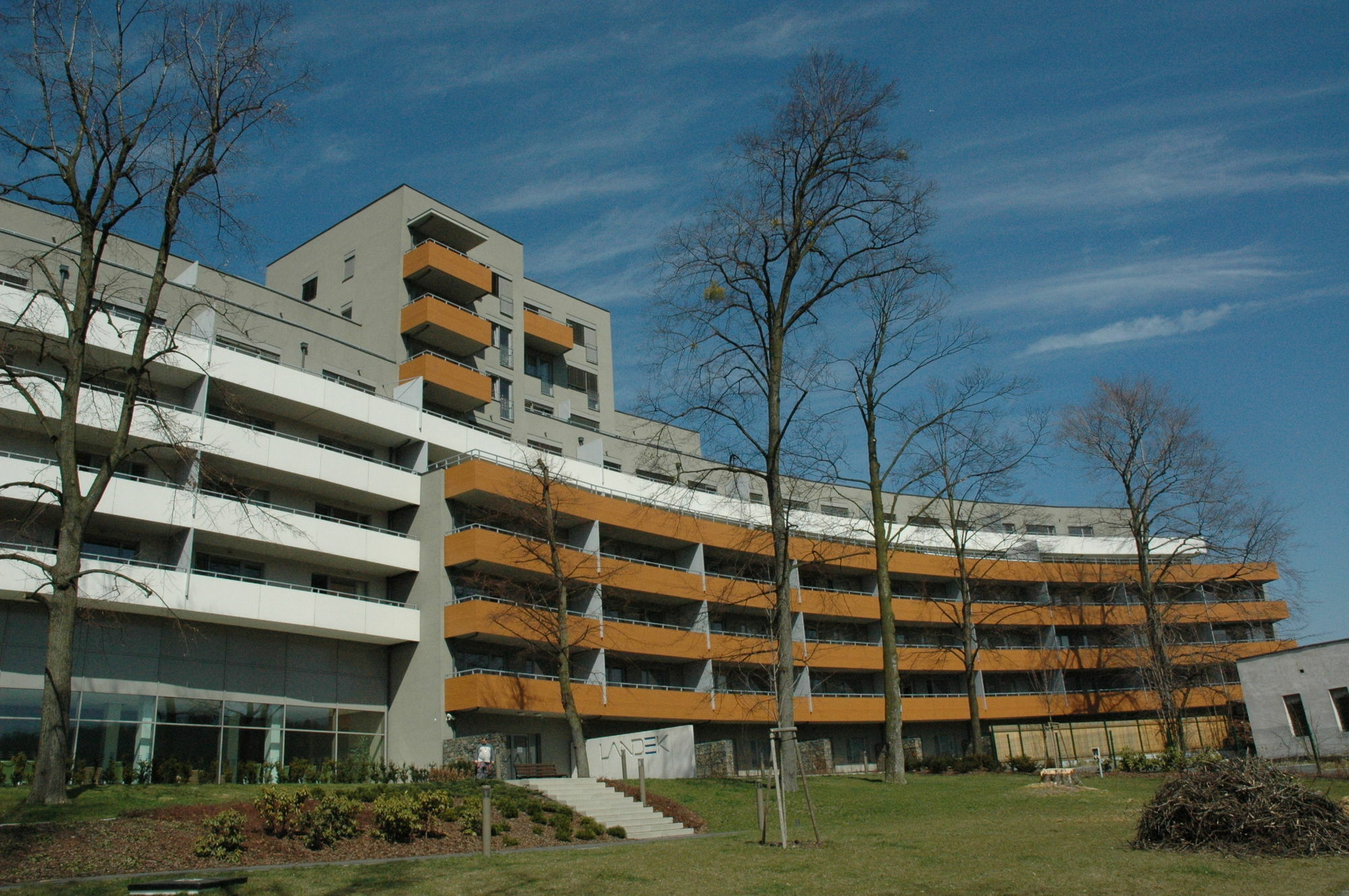 Aparthotel Apartmanovy Dum Landek Ostrava Exterior foto